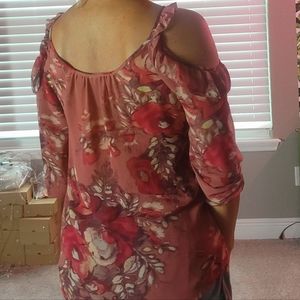 Lauren Conrad M Sexy Blouse Floral Earthtones